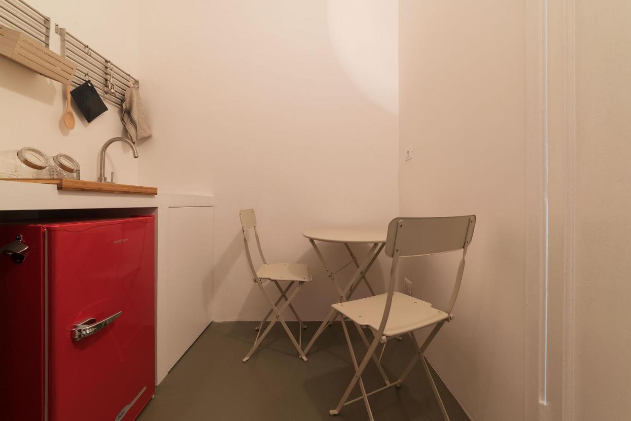 Iflat Esquilino Industrial Studio N.2