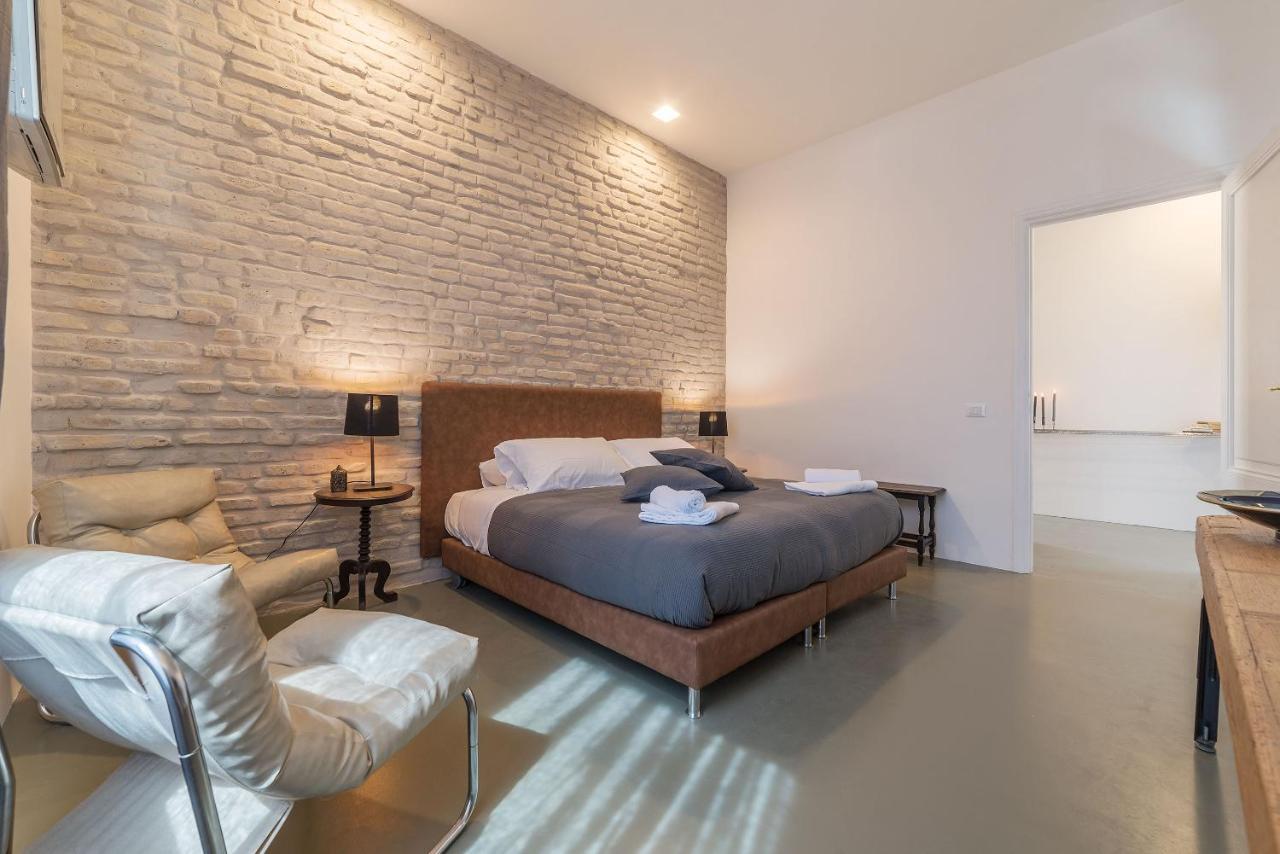 Iflat Esquilino Industrial Studio N.2 Apartment *
